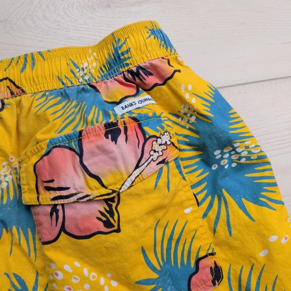 trunks no holes